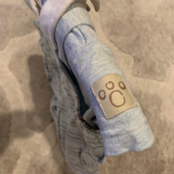 BRAND NEW Onesie by First Impressions - Picture 4 of 5